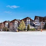 ホテル Kempinski Grand Arena バンスコ