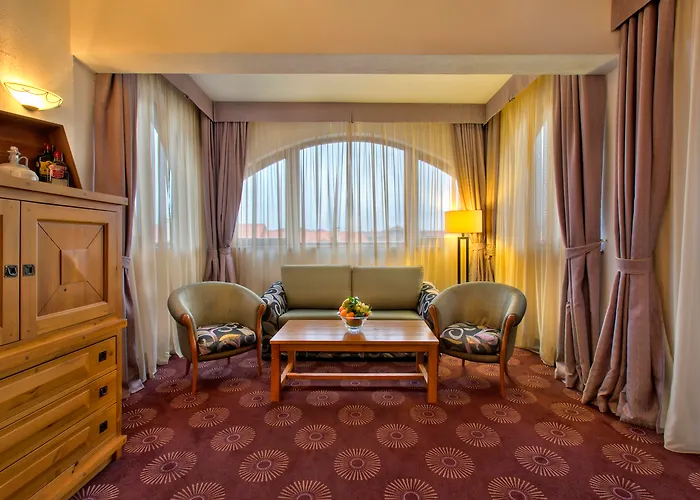 Hotel Kempinski Grand Arena 5*